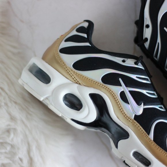 ๐ฅ๐๐๐๐ ๐๐๐๐ฅ - Picture 6 of 7